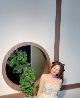 Đầm hoa tùng bí